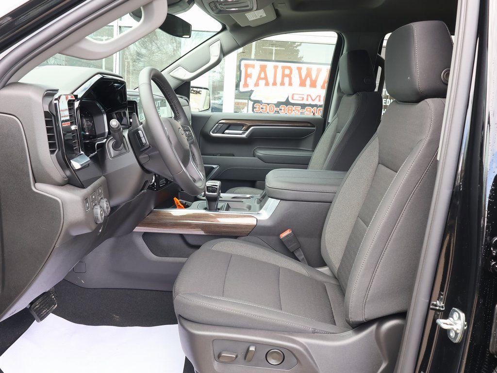 New 2026 Chevrolet Silverado 1500 RST w/ Rally Edition image 14