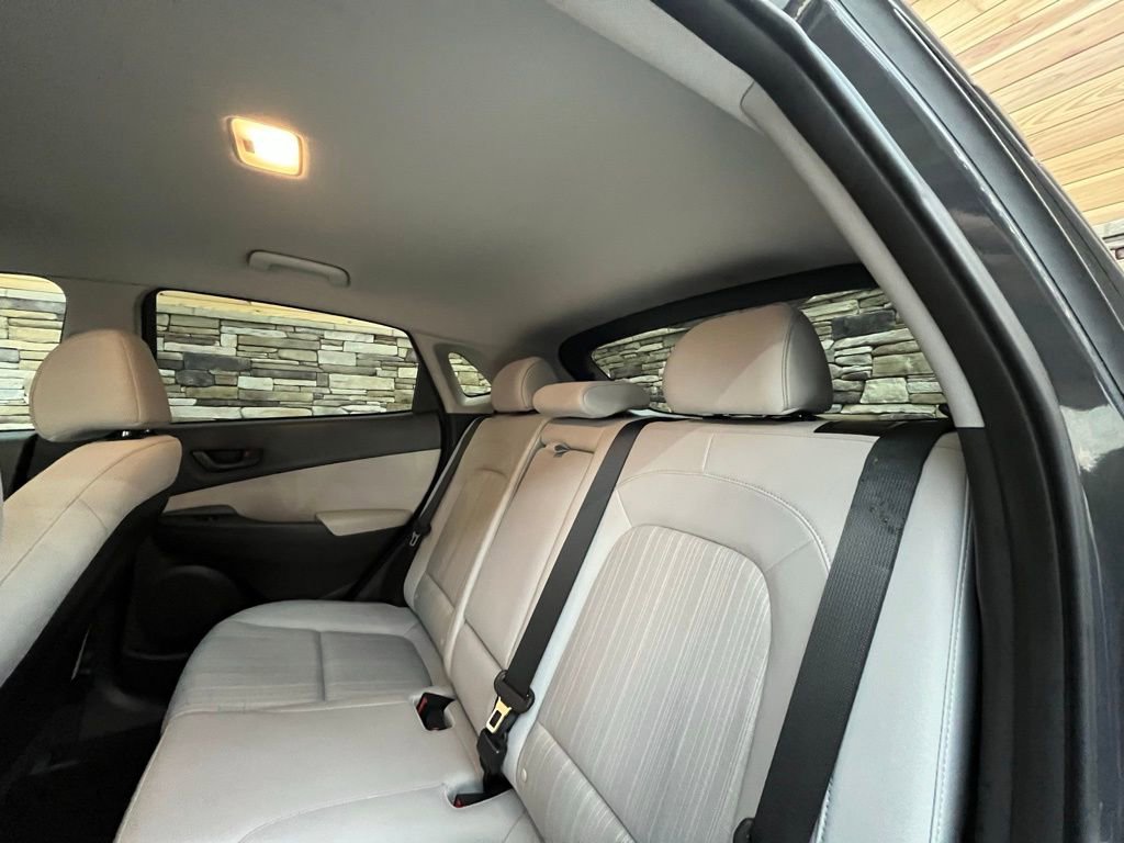 Used 2023 Hyundai Kona SEL w/ Cargo Package image 33