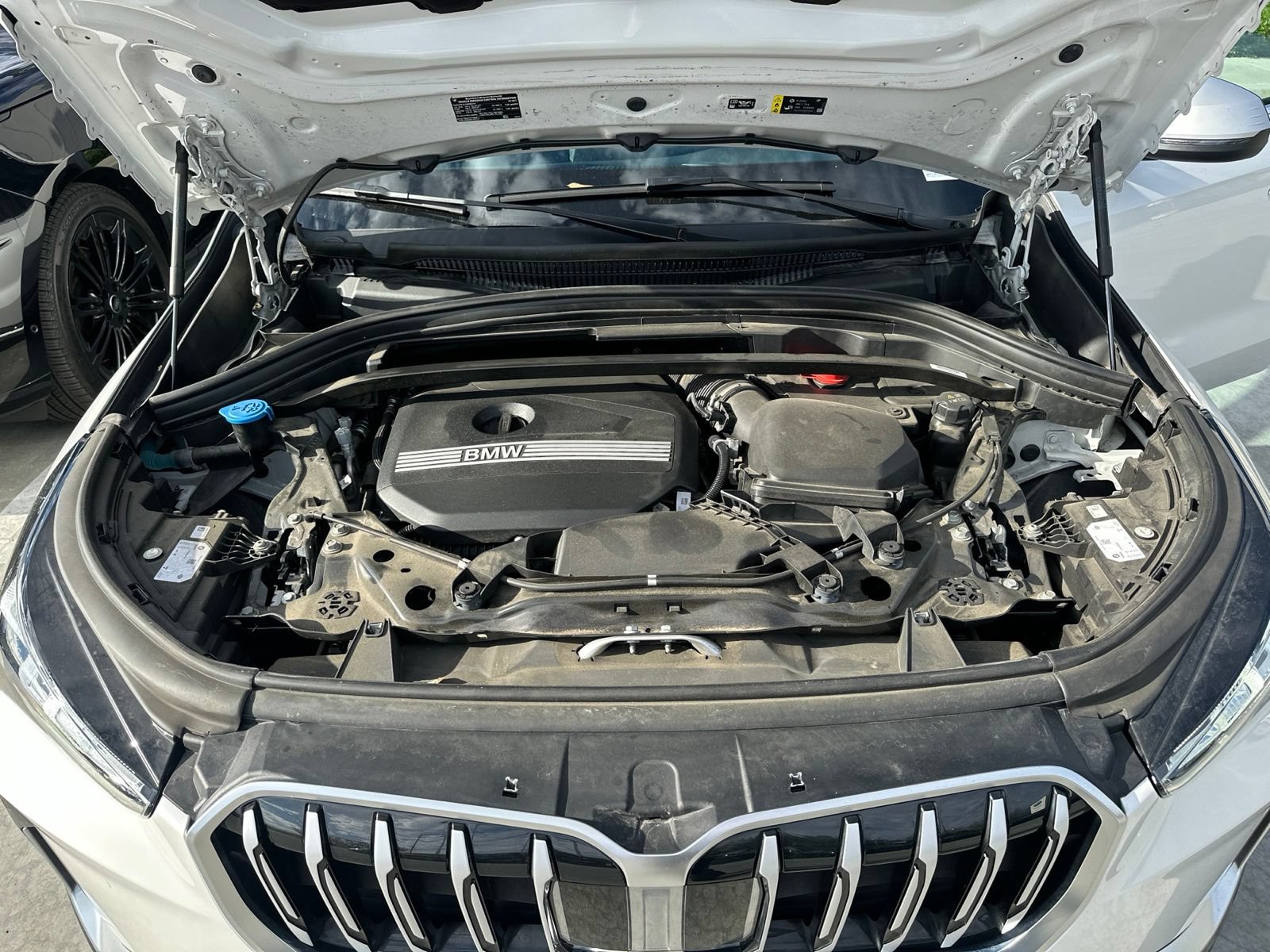 Used 2023 BMW X1 xDrive28i w/ Convenience Package AWD/4WD image 14