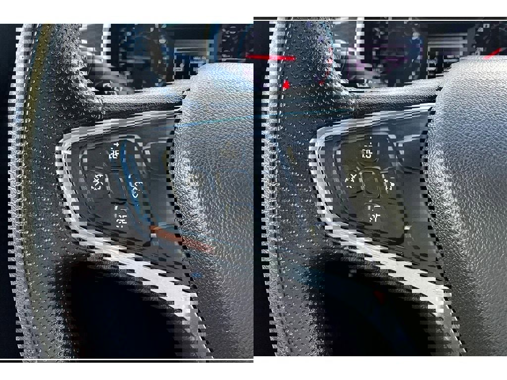 Used 2022 Chevrolet Malibu LT image 21