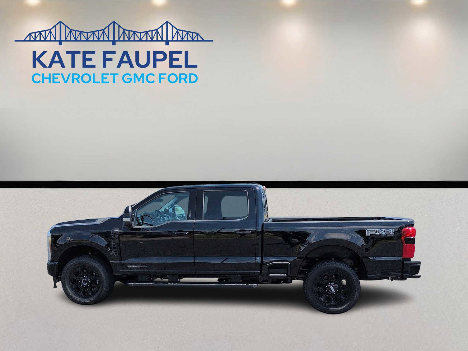 New 2026 Ford F250 4x4 Crew Cab Super Duty image 4