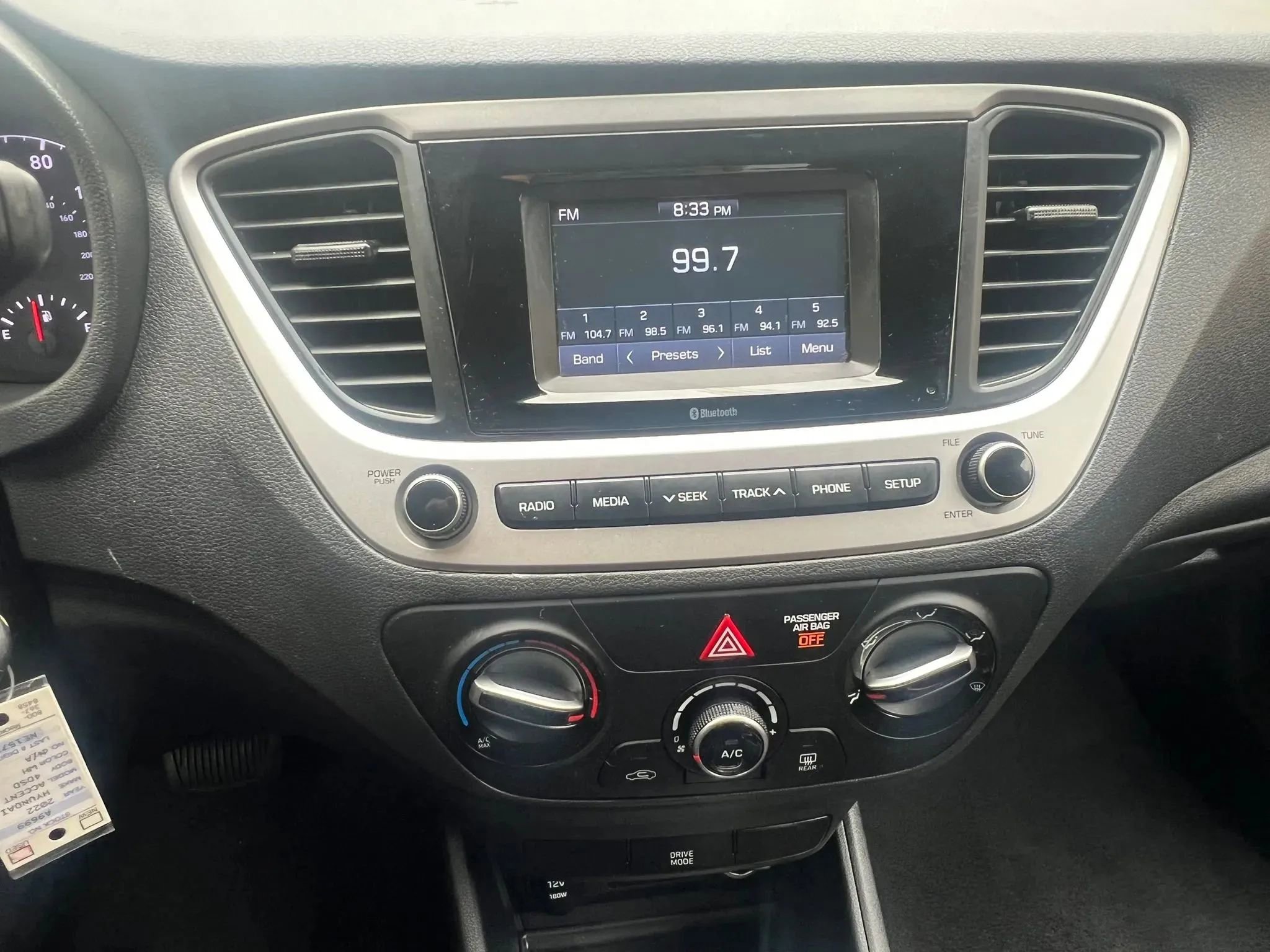 Used 2022 Hyundai Accent SE FWD image 19