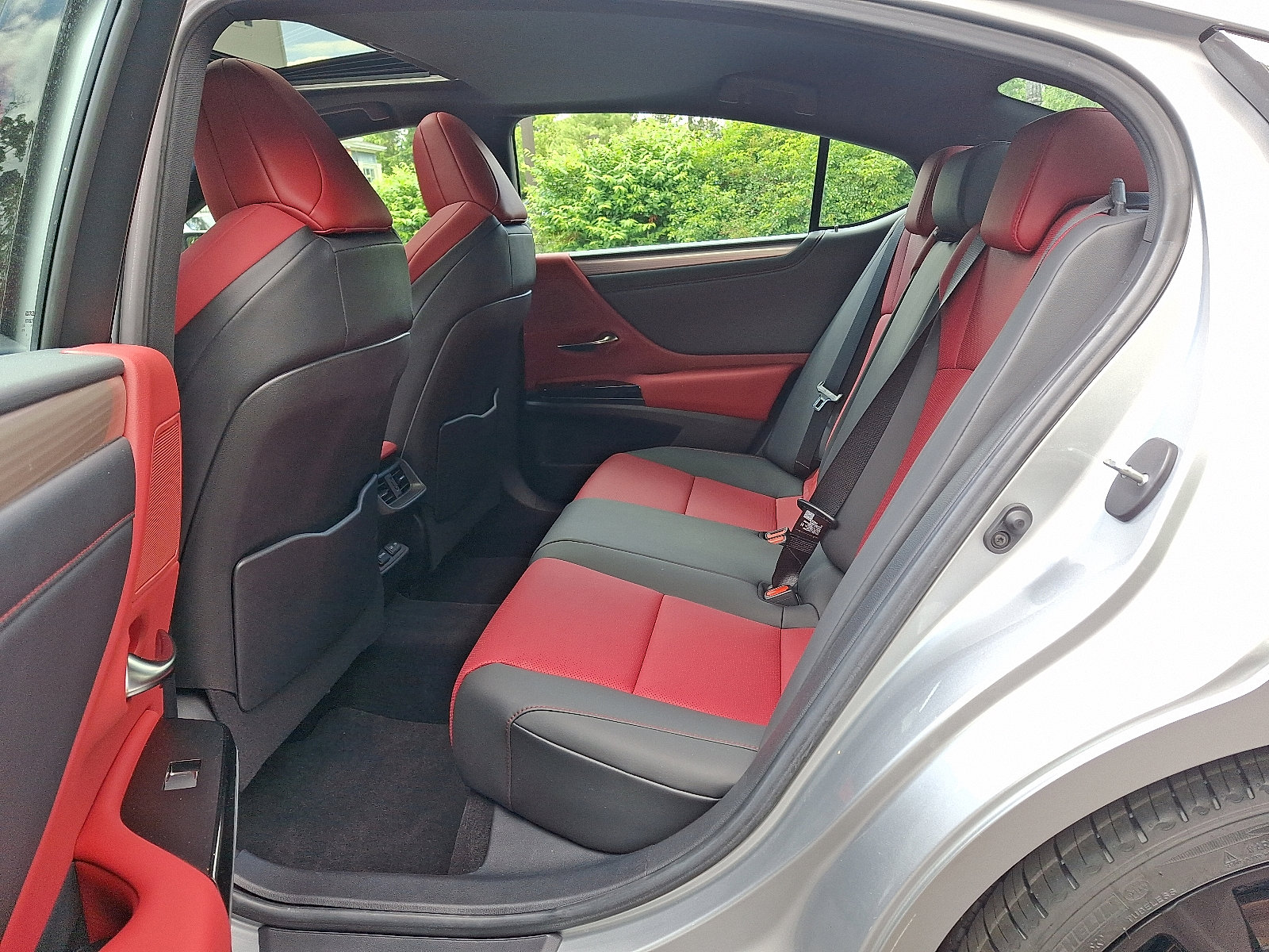 Certified 2023 Lexus ES 350 F Sport w/ Accessory Package (Z1) FWD image 10