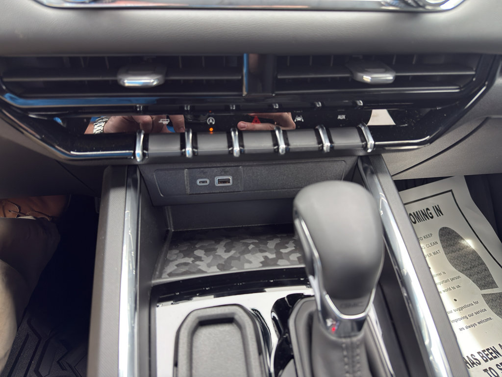 New 2026 GMC Canyon Elevation w/ Convenience Package RWD image 20