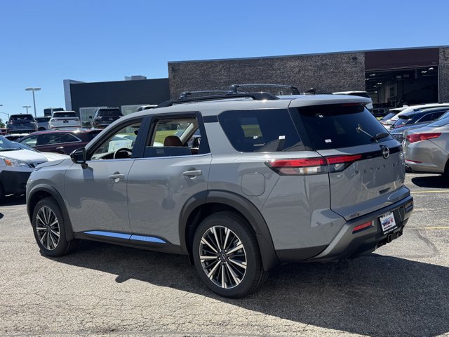 New 2026 Nissan Pathfinder Platinum AWD/4WD image 28