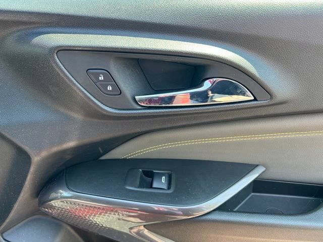 Used 2024 Chevrolet Trax ACTIV w/ Driver Confidence Package FWD image 35