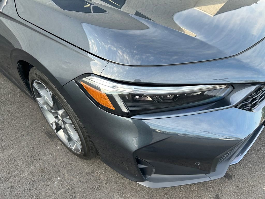 Certified 2025 Honda Civic Sport Touring image 18