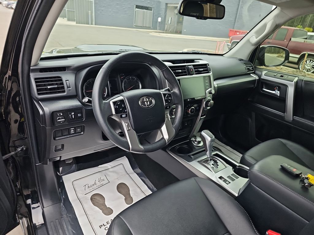 Used 2023 Toyota 4Runner TRD Sport image 19