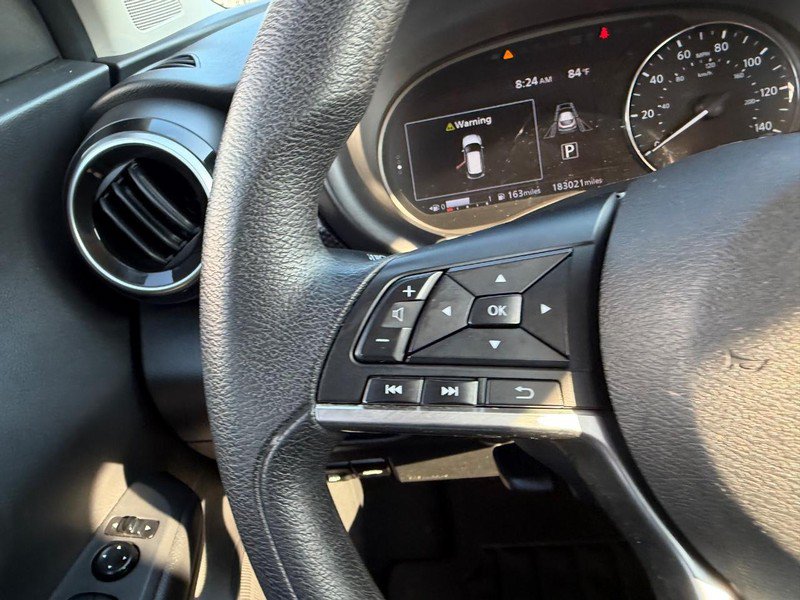 Used 2023 Nissan Kicks SV FWD image 11