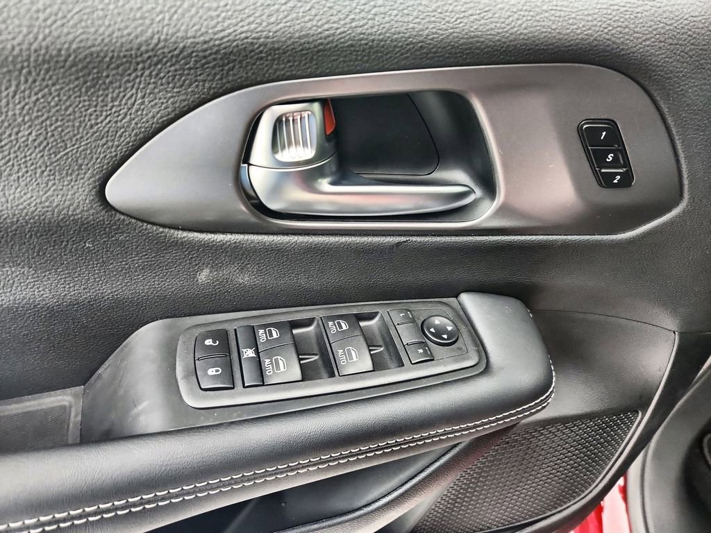 New 2026 Chrysler Pacifica Select AWD/4WD image 21