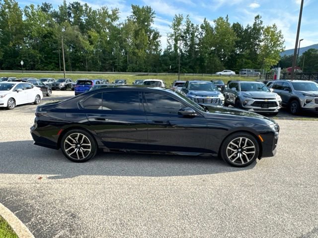 Used 2025 BMW 740i xDrive AWD/4WD image 22