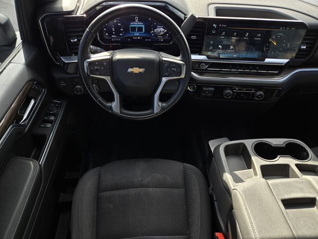 Used 2024 Chevrolet Silverado 3500 LT image 14