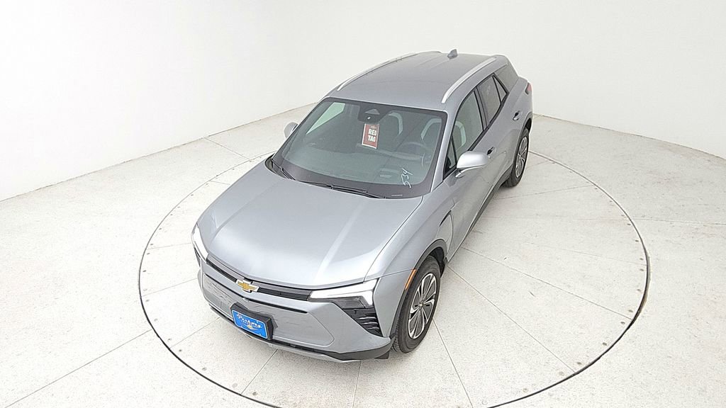 New 2025 Chevrolet Blazer EV LT image 12
