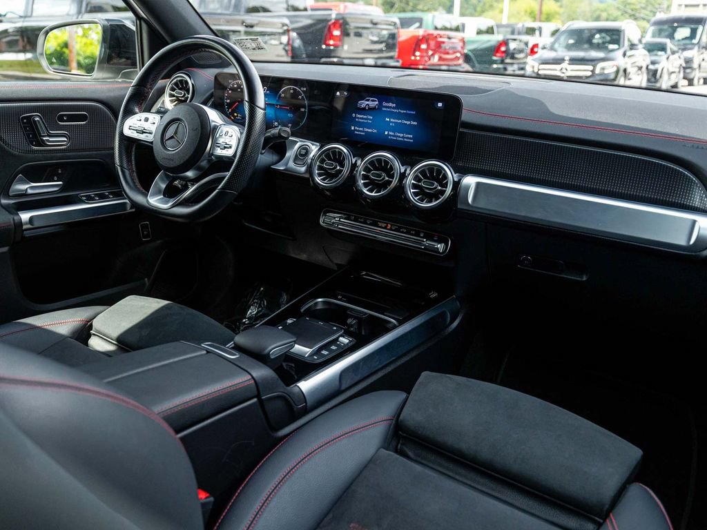 Used 2023 Mercedes-Benz EQB 350 4MATIC SUV image 35