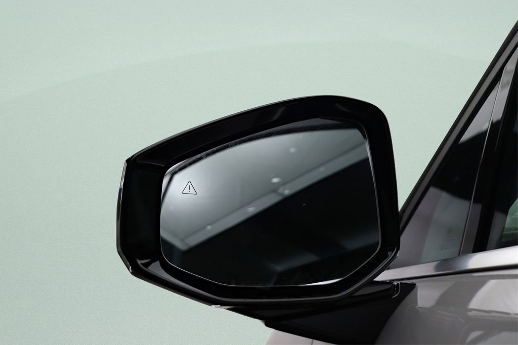 New 2026 Hyundai Ioniq 9 SE image 4