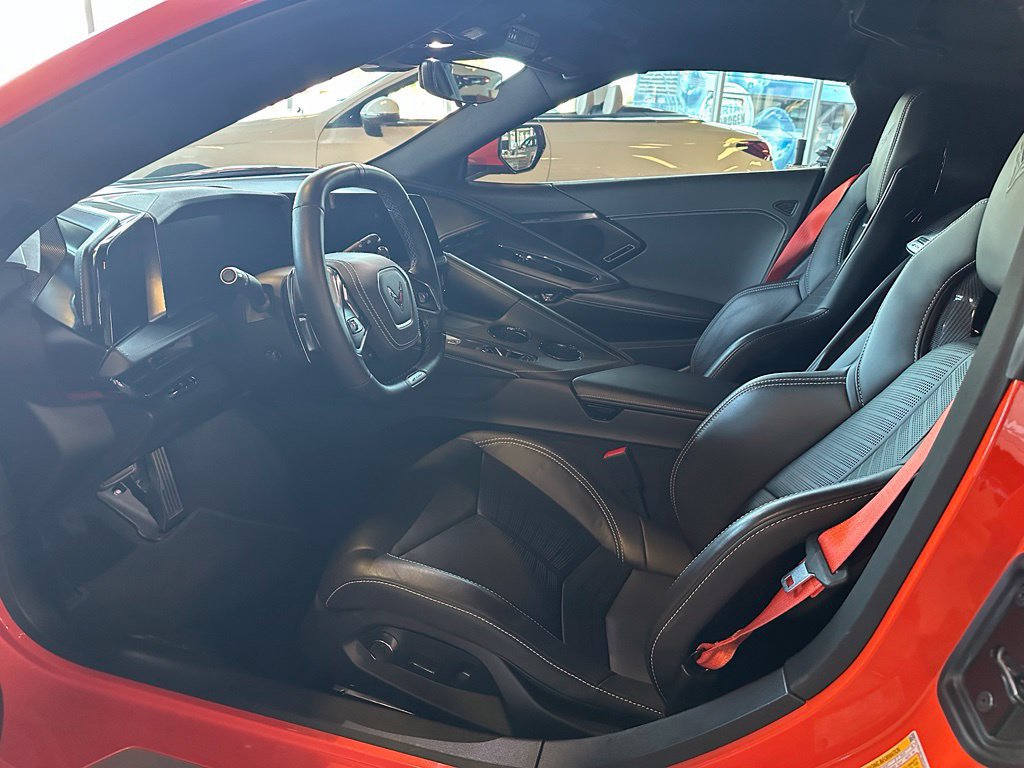 Used 2026 Chevrolet Corvette Z06 w/ Stealth Interior Trim Package RWD image 11