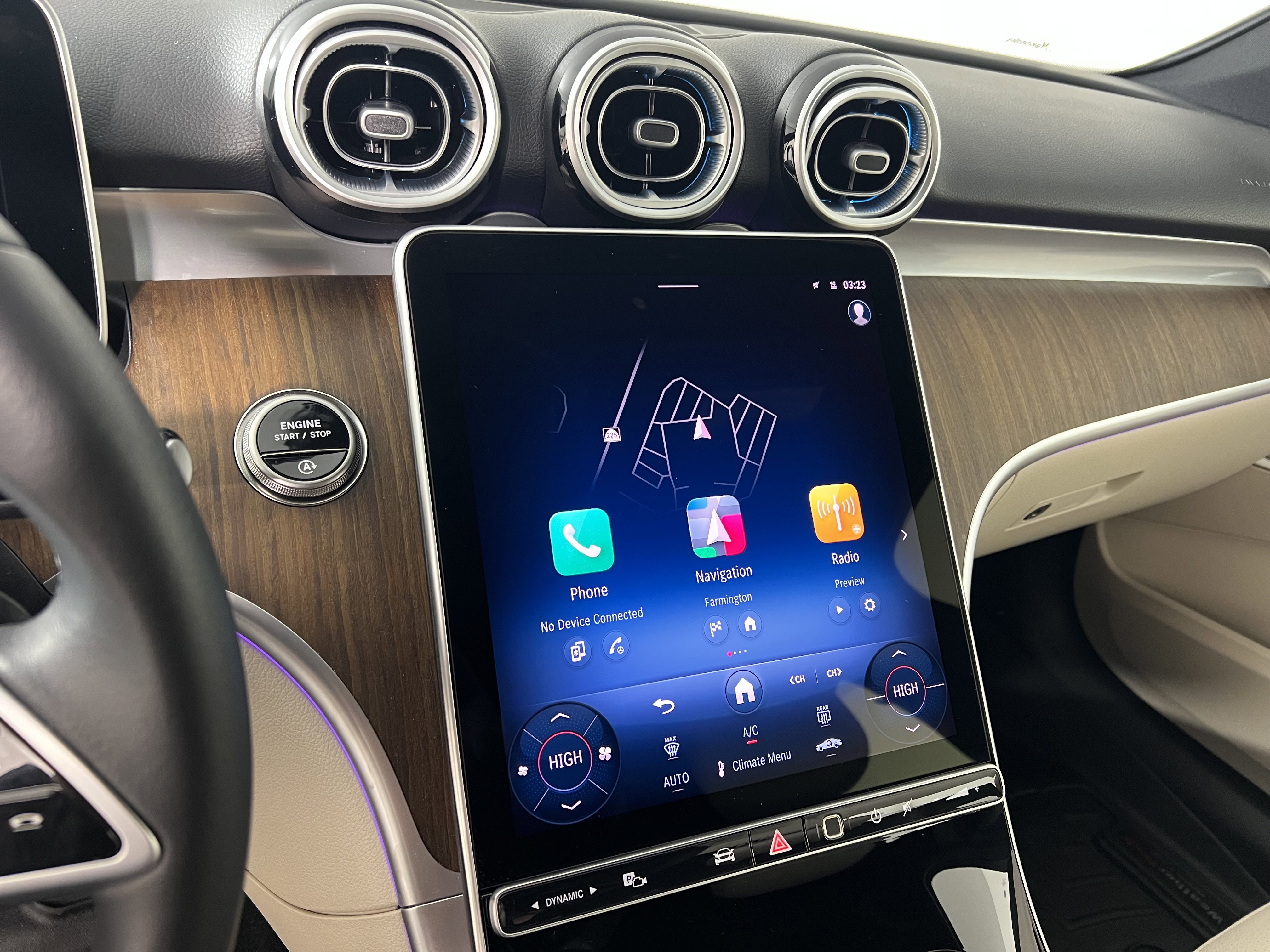 Certified 2025 Mercedes-Benz C 300 4MATIC Sedan image 29