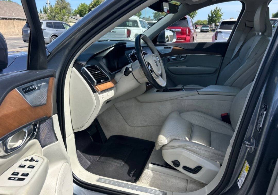 Used 2016 Volvo XC90 T6 Inscription AWD/4WD image 16