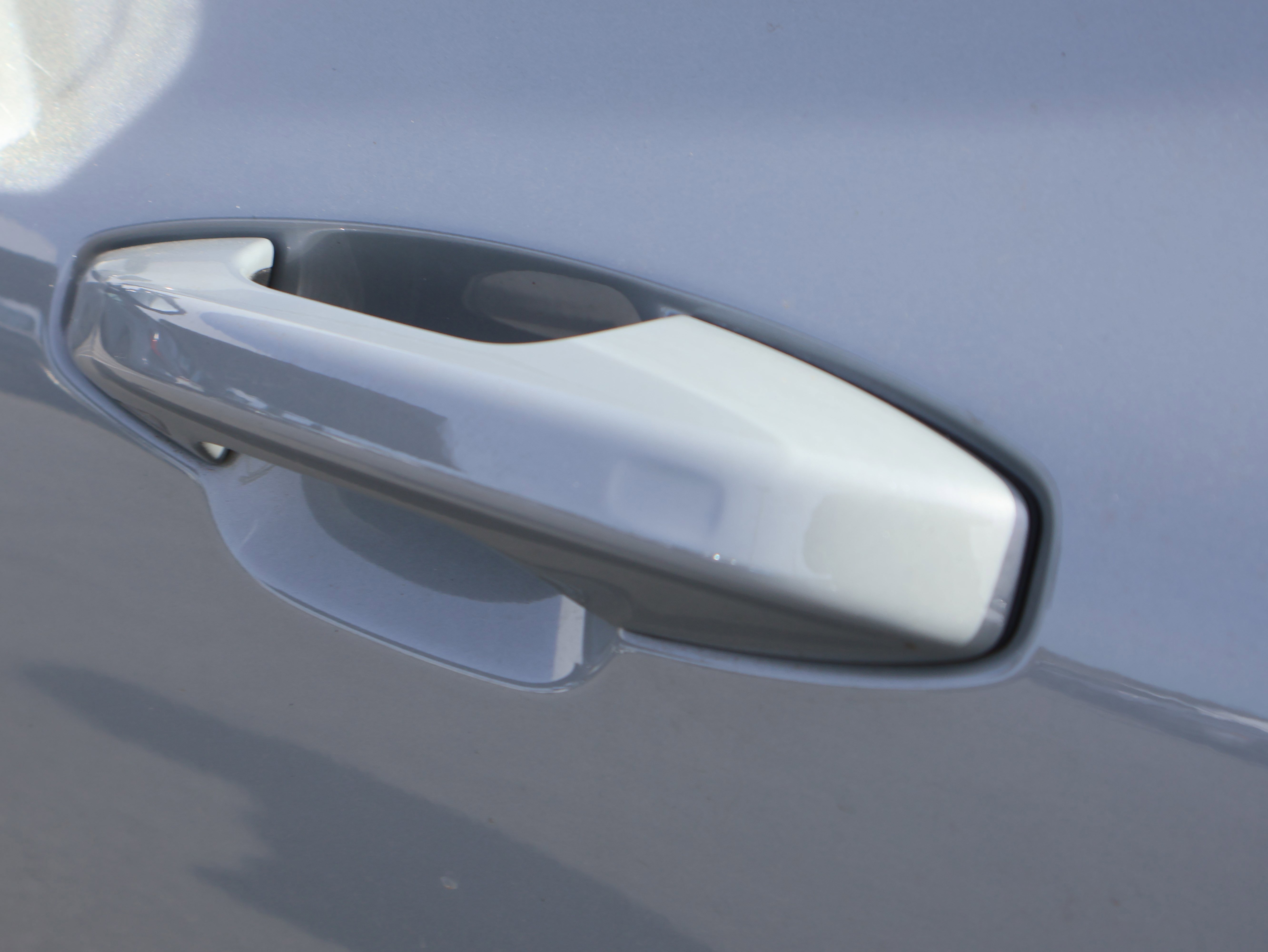 Used 2024 Volvo S60 T8 Plus w/ Climate Package image 19