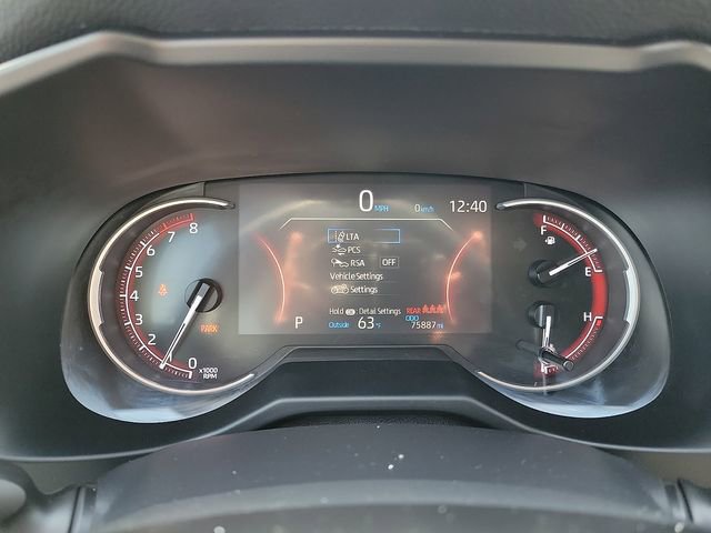 Used 2024 Toyota RAV4 LE image 18