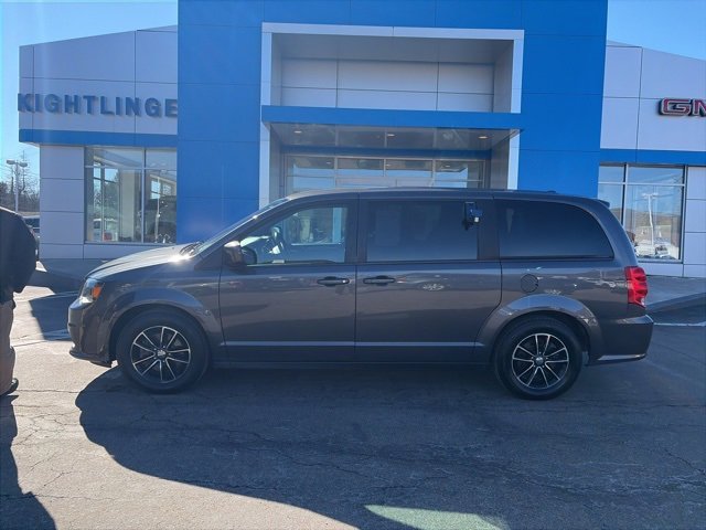 Used 2018 Dodge Grand Caravan SE image 4