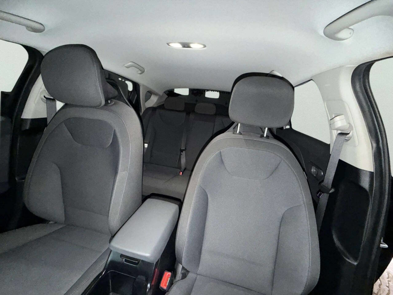 Used 2025 Kia K4 image 16