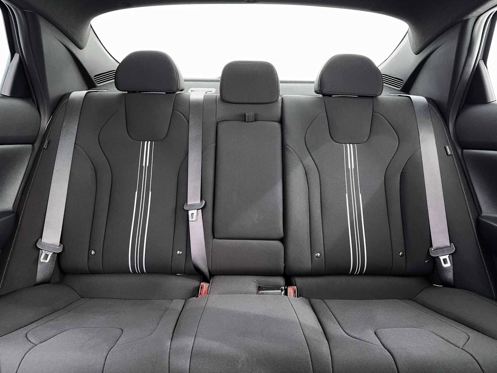 New 2026 Hyundai Elantra SEL Sport FWD image 16