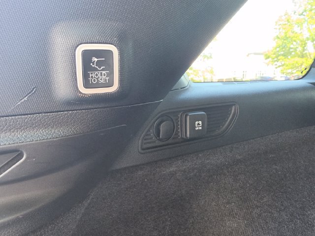 Used 2024 Jeep Grand Cherokee Summit AWD/4WD image 70