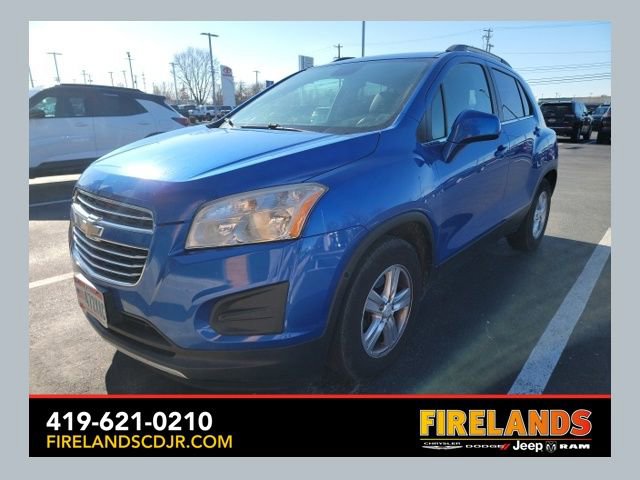 Used 2015 Chevrolet Trax LT w/ LT Sun and Sound Package image 1