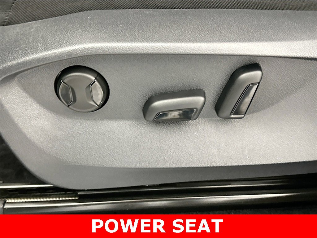 Used 2024 Volkswagen Tiguan Wolfsburg Edition image 12