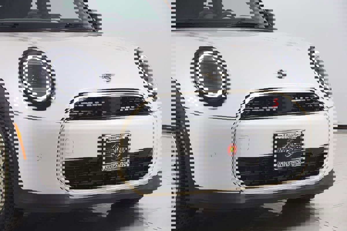 Used 2025 MINI Cooper S image 43