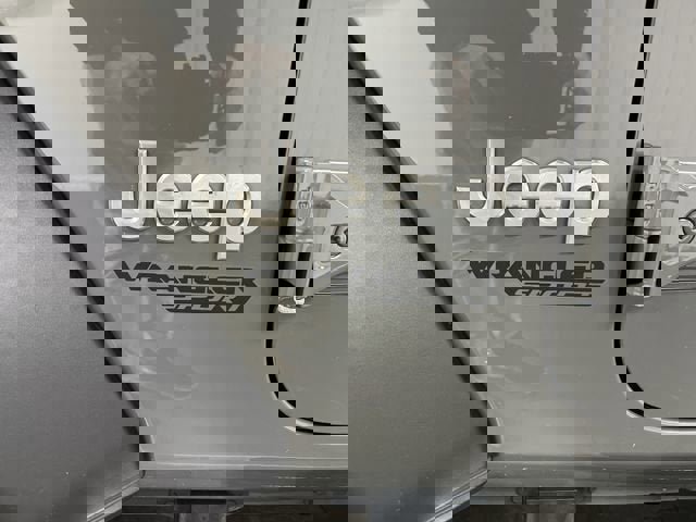 Used 2020 Jeep Wrangler Sport image 30