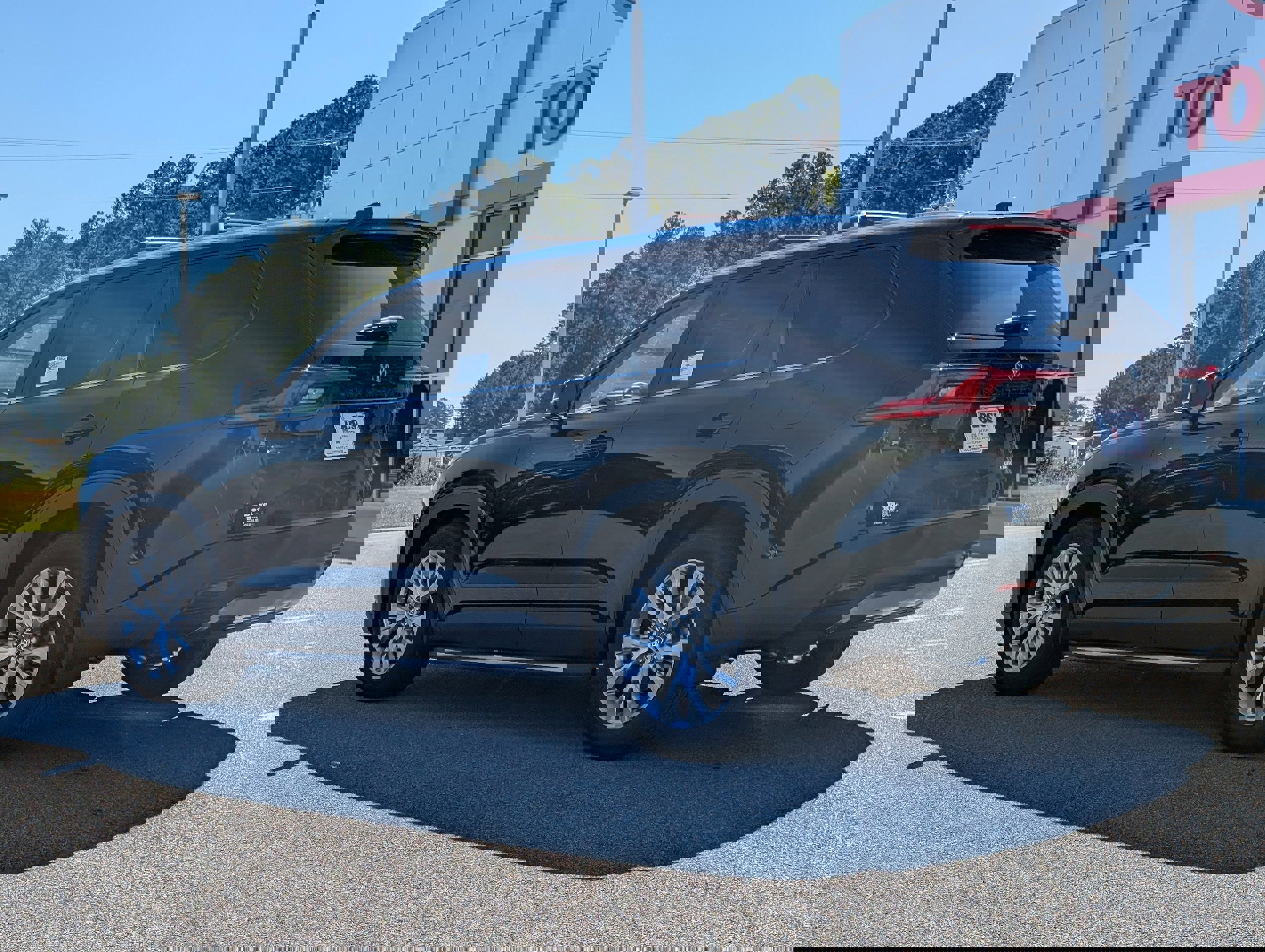 New 2026 Toyota Grand Highlander FWD image 3