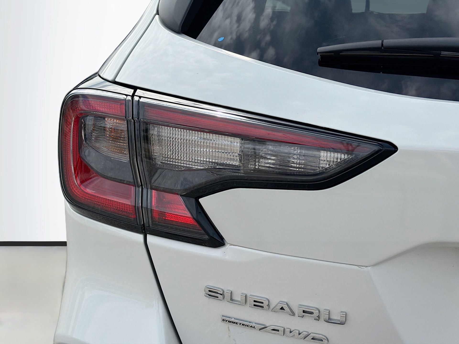 Used 2023 Subaru Outback Limited XT image 11