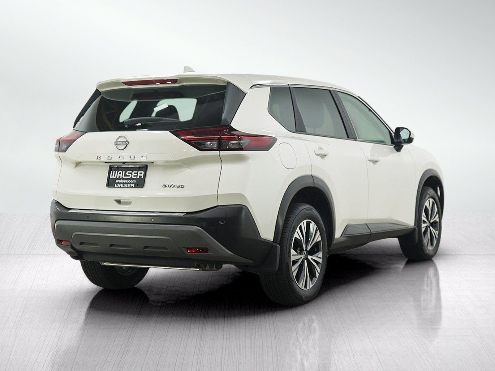 Used 2023 Nissan Rogue SV AWD/4WD image 5