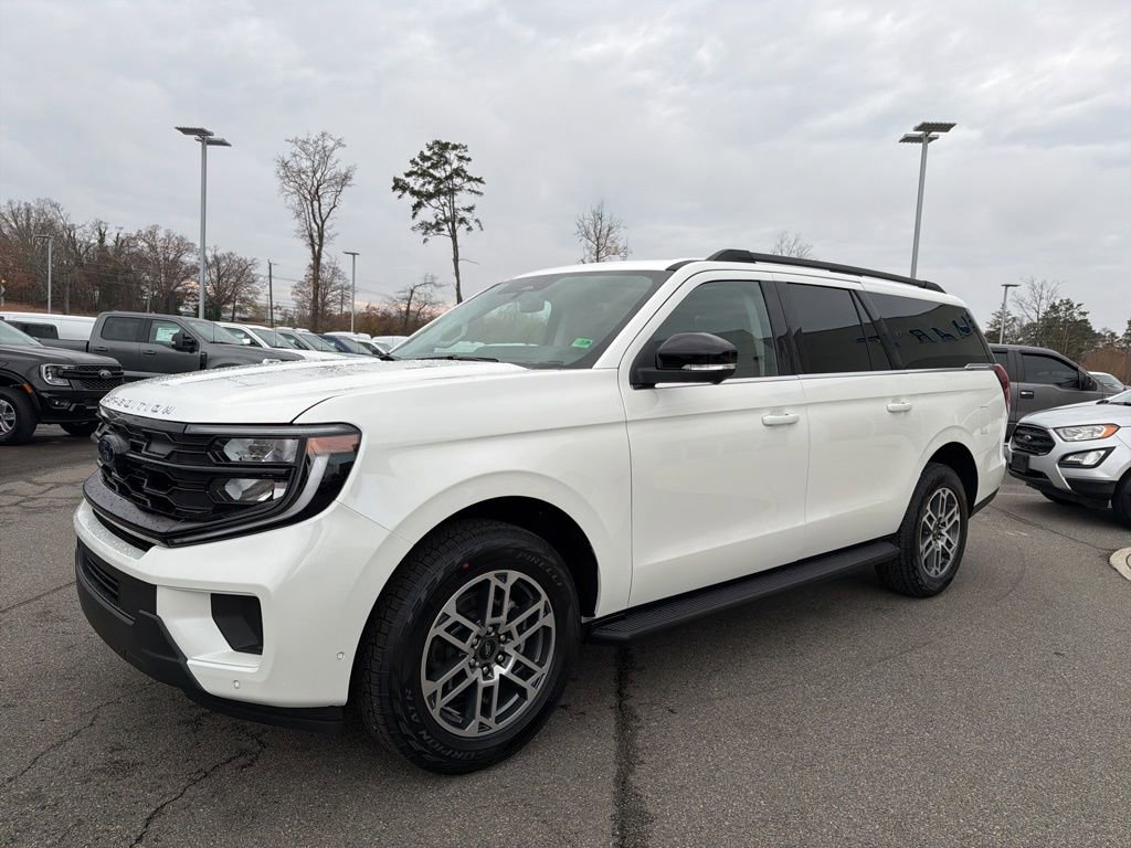 New 2025 Ford Expedition Max Active image 7