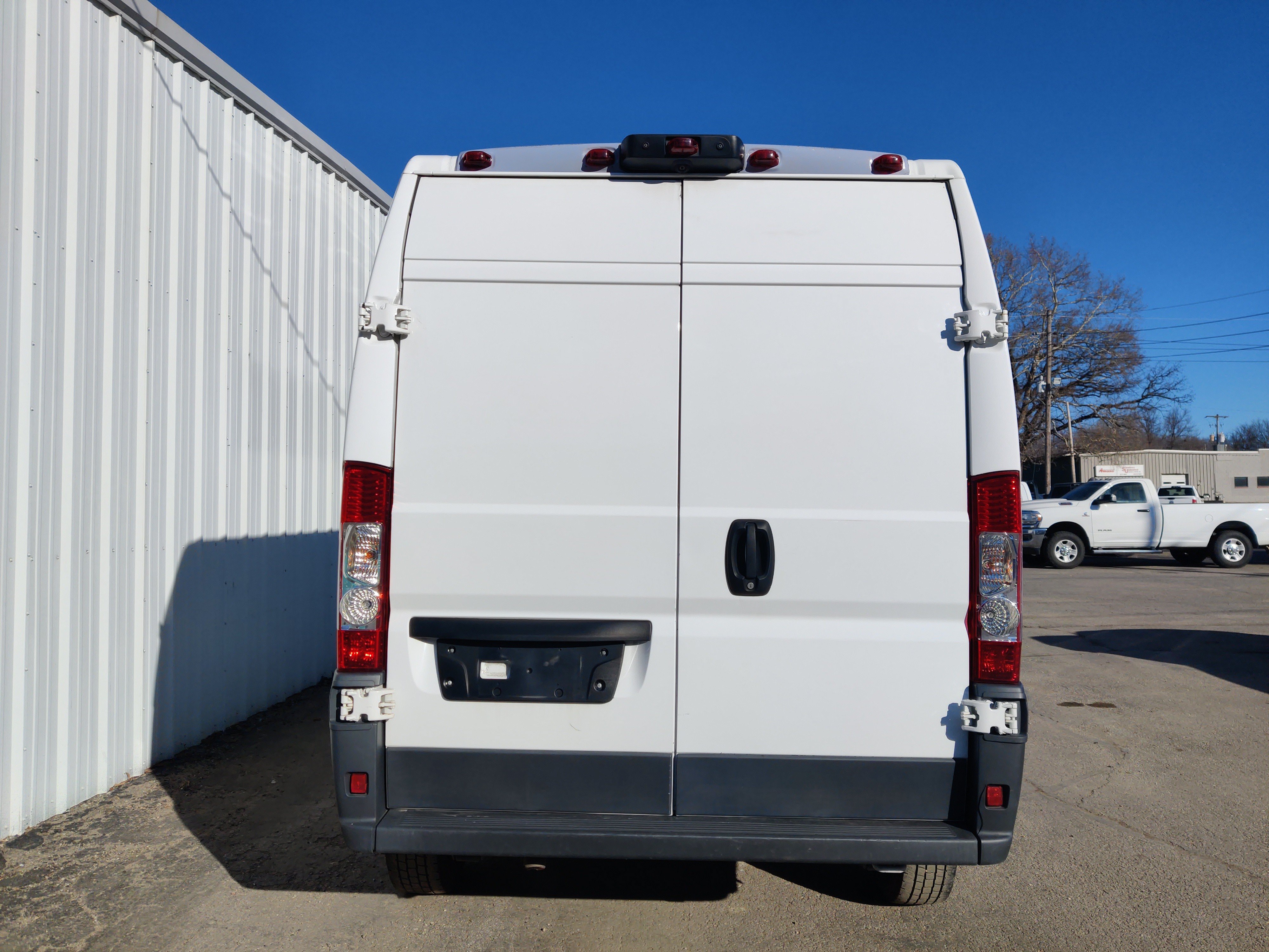 Used 2018 RAM ProMaster 2500 w/ Interior Convenience Group FWD image 13