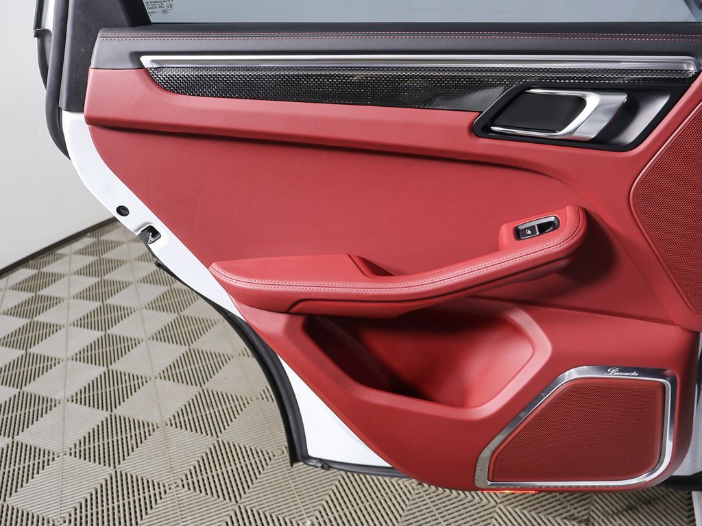 Used 2024 Porsche Macan GTS image 23