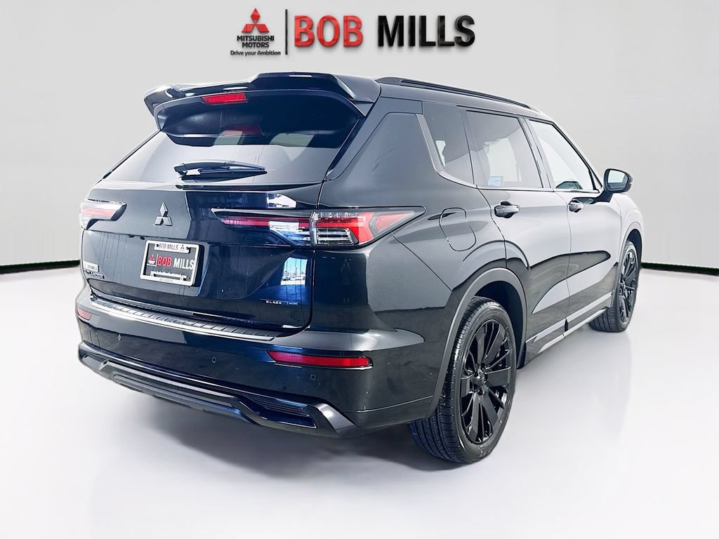 New 2026 Mitsubishi Outlander SEL Black Edition FWD image 7