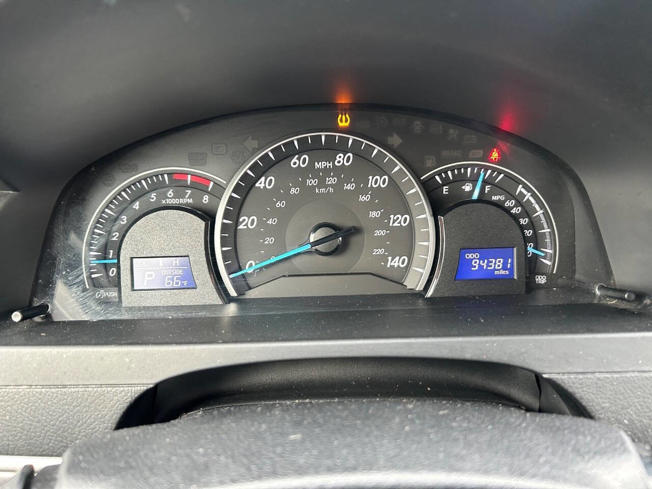 Used 2012 Toyota Camry LE image 18