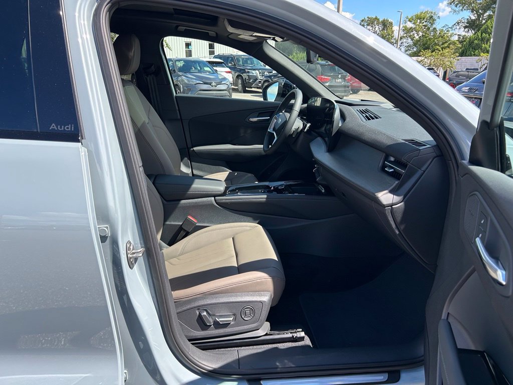New 2026 Audi Q3 quattro 2.0T AWD/4WD image 39