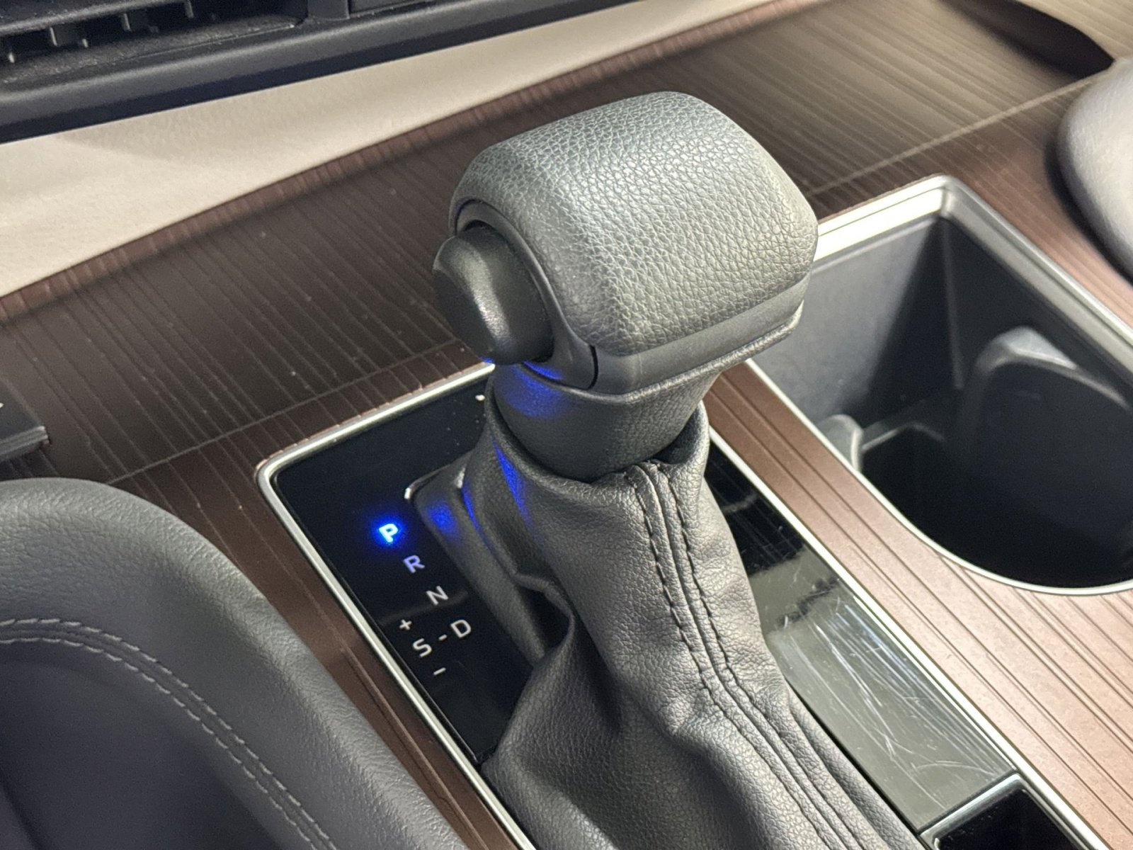 Used 2024 Toyota Sienna LE image 26