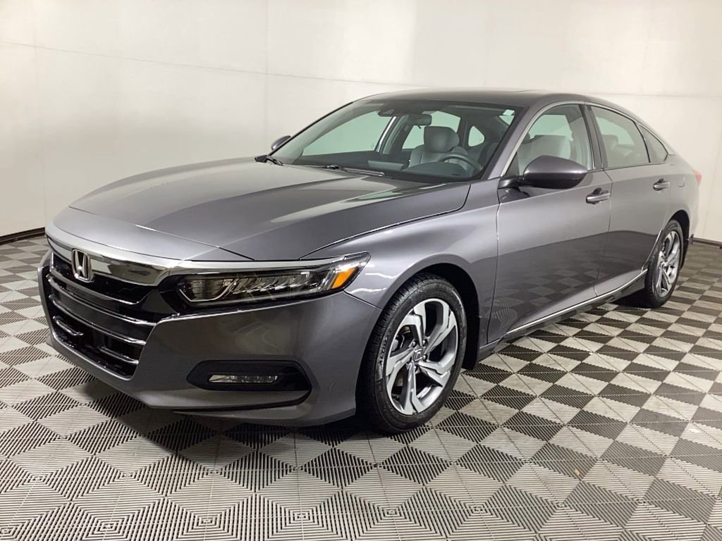 Used 2018 Honda Accord EX image 5