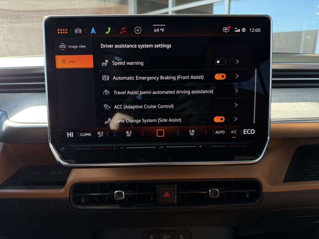 Used 2025 Volkswagen ID. Buzz Pro S Plus image 24