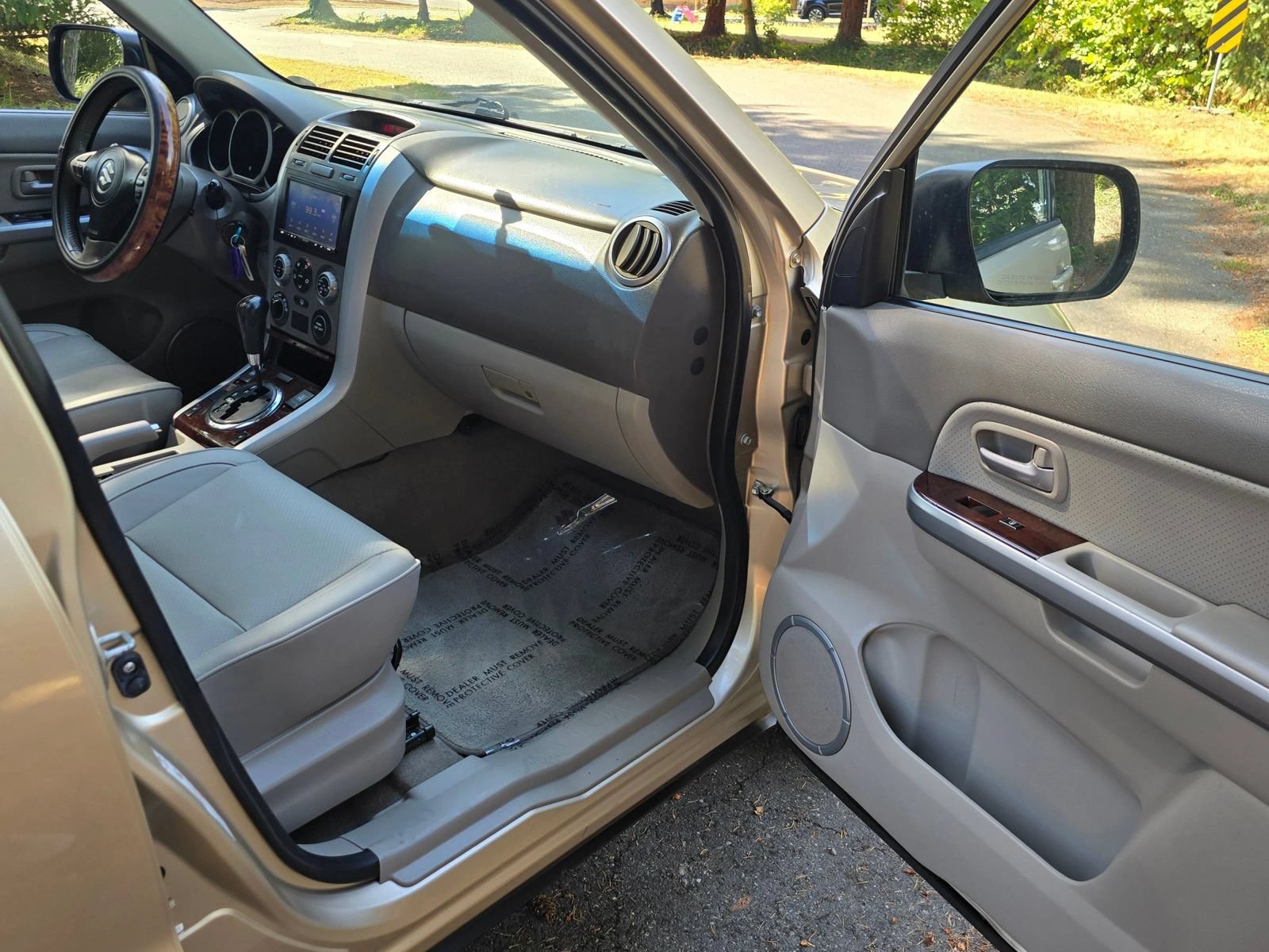 Used 2007 Suzuki Grand Vitara Luxury AWD/4WD image 13