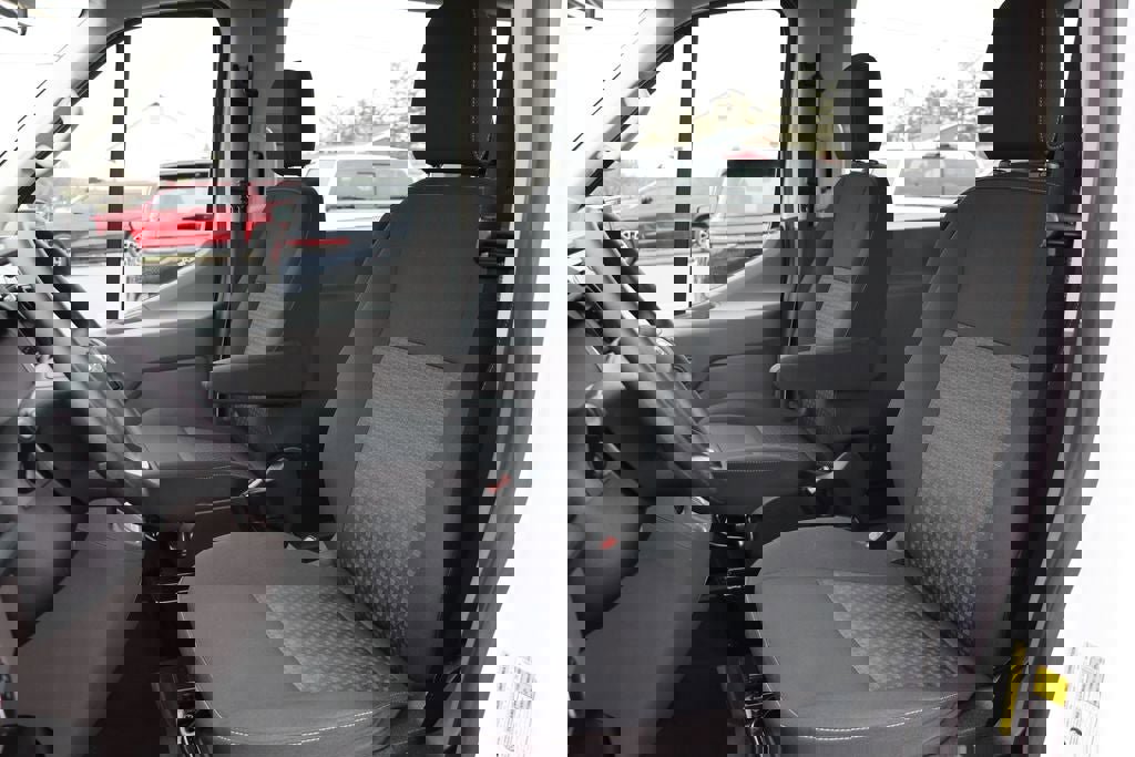 Used 2023 Ford Transit 350 XLT image 13