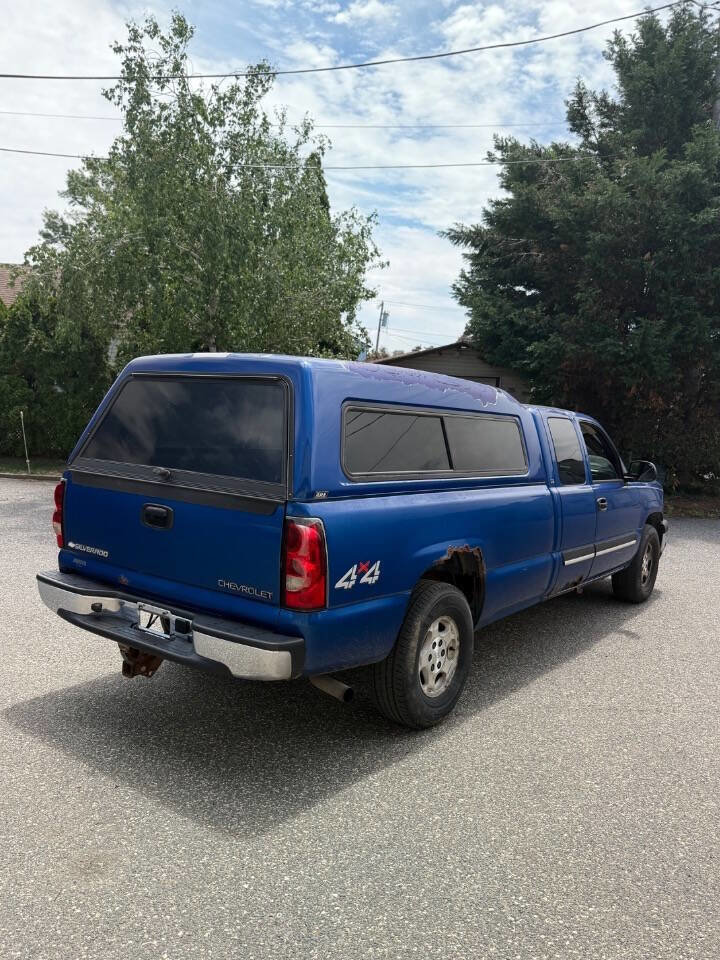 Used 2004 Chevrolet Silverado 1500 LS w/ Light Duty Power Package AWD/4WD image 6