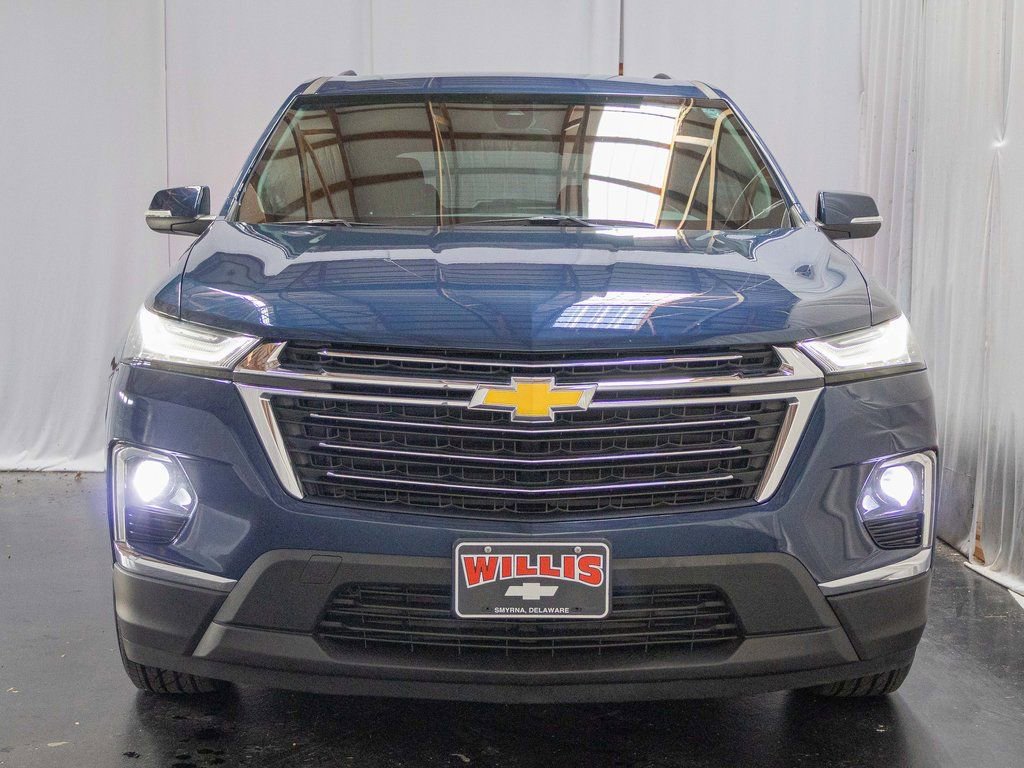 Certified 2023 Chevrolet Traverse LT image 2