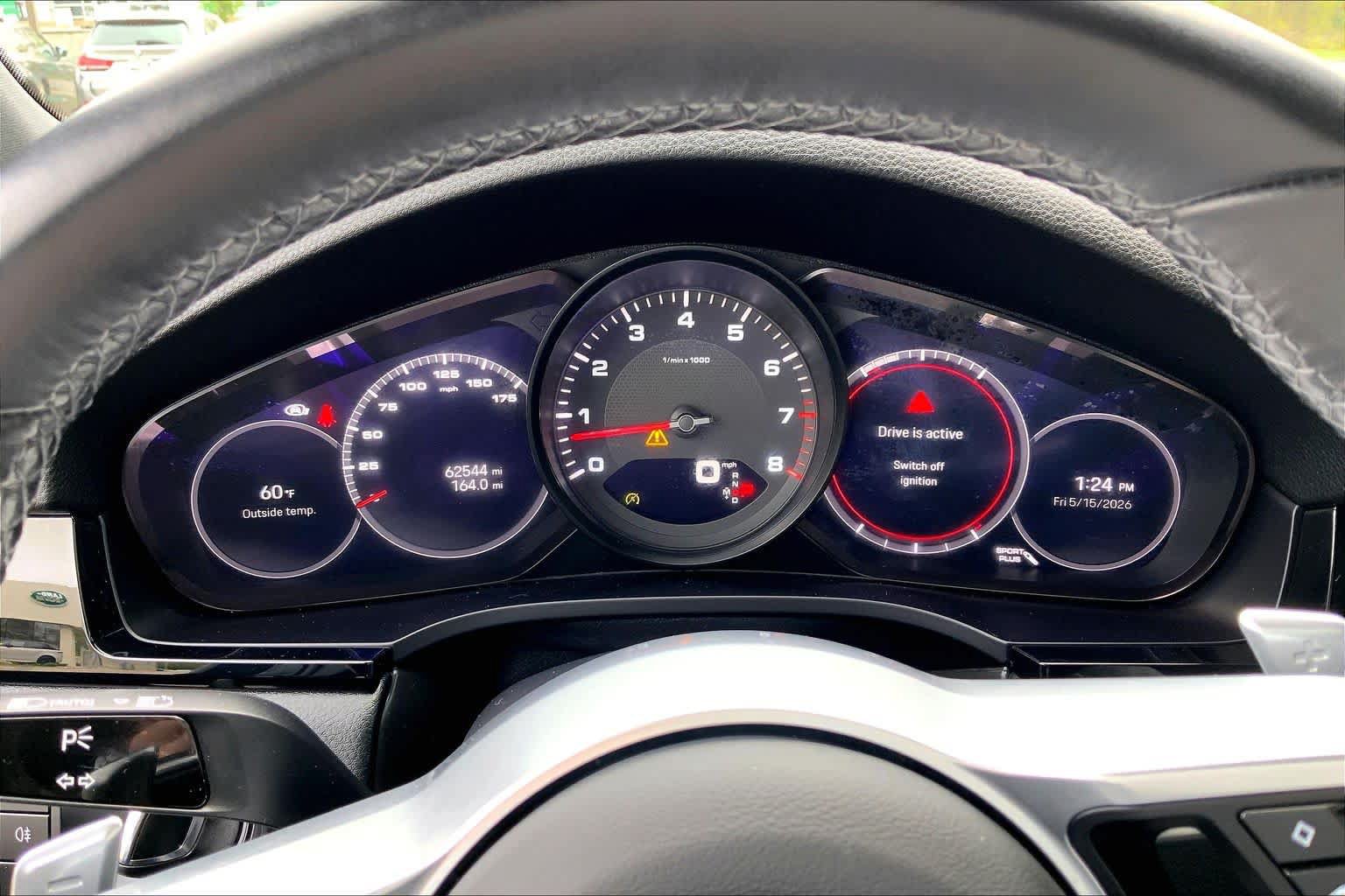 Used 2022 Porsche Cayenne AWD/4WD image 24