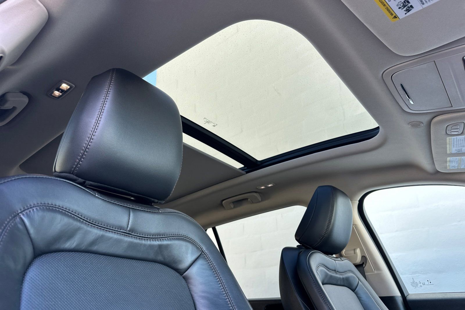 Used 2024 Lincoln Aviator Reserve image 21